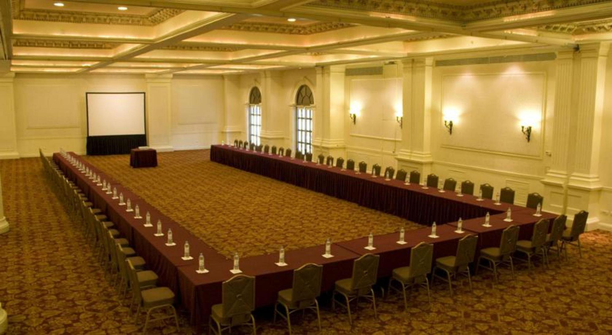 萨菲奢华皇谷酒店 San Pedro Garza Garcia 外观 照片 The ballroom