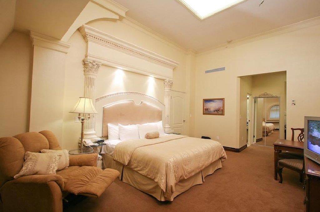 萨菲奢华皇谷酒店 San Pedro Garza Garcia 客房 照片 A bedroom at the hotel